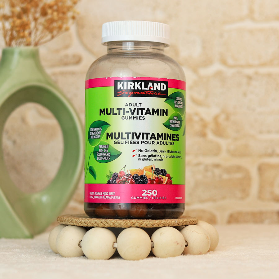 multivitamin-kirkland-gummy پاستیل مولتی ویتامین بزرگسالان کرکلند - تصویر 1