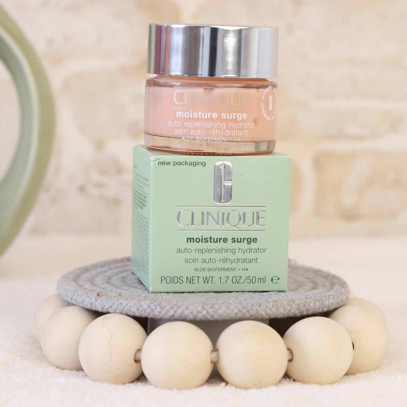Clinique Moisture Surge Auto-Replenishing Hydrator with Aloe Bioferment کرم مرطوبکننده مویسچر سرج کلینیک - تصویر 1
